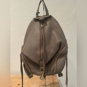 Medium Julian Back Pack | Color Mush Room